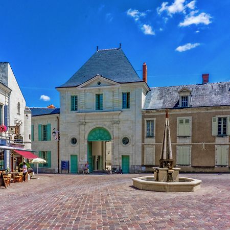 Logis Hotel La Croix Blanche Fontevraud Exterior photo